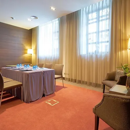 Eurostars Patios De 4*