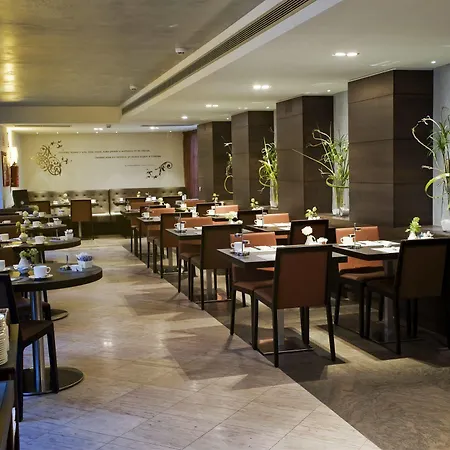 Szálloda Eurostars Patios De 4*