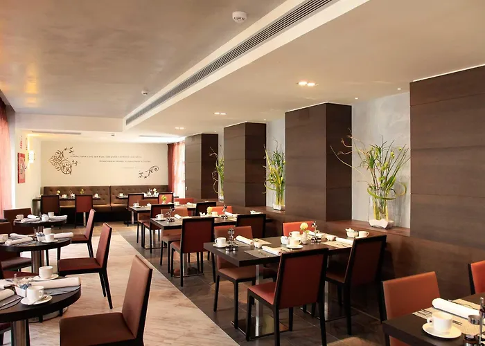 Eurostars Patios De Hotel 4*