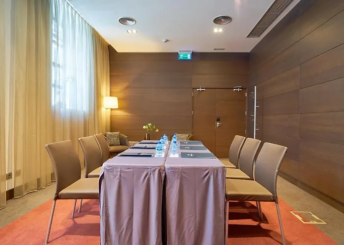 Hotel Eurostars Patios De 4*