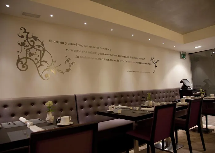 Eurostars Patios De 4*