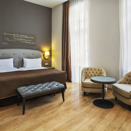 Eurostars Patios De Готель 4*