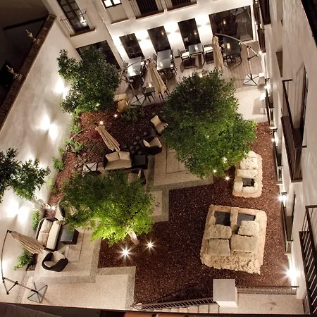 Eurostars Patios De 4*