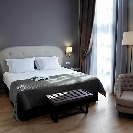 Eurostars Patios De Готель